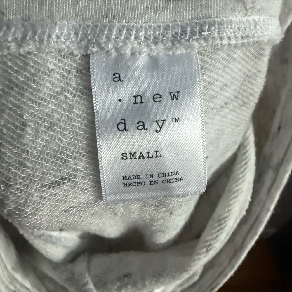 Gray Drawstring Sweatpants - Picture 6 of 6